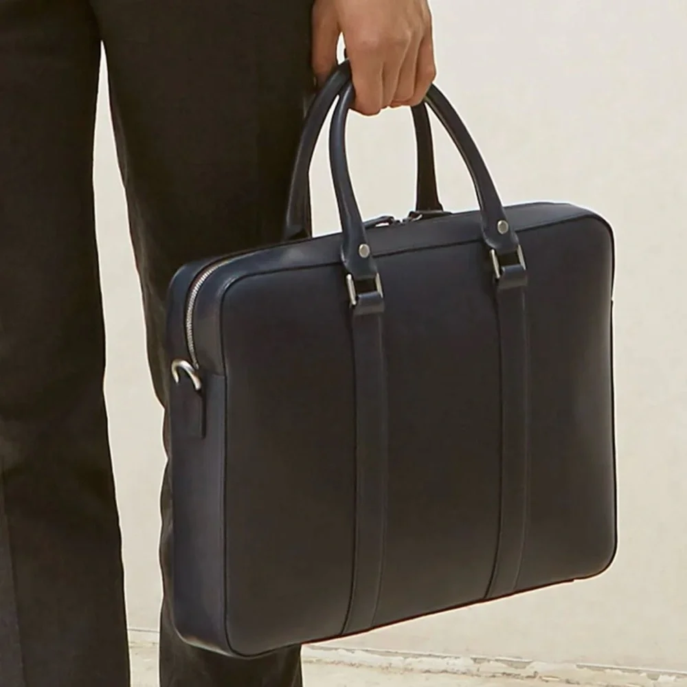 Sophisticated Blue Leather Briefcase for Men and ladies - Picture 5 of 11